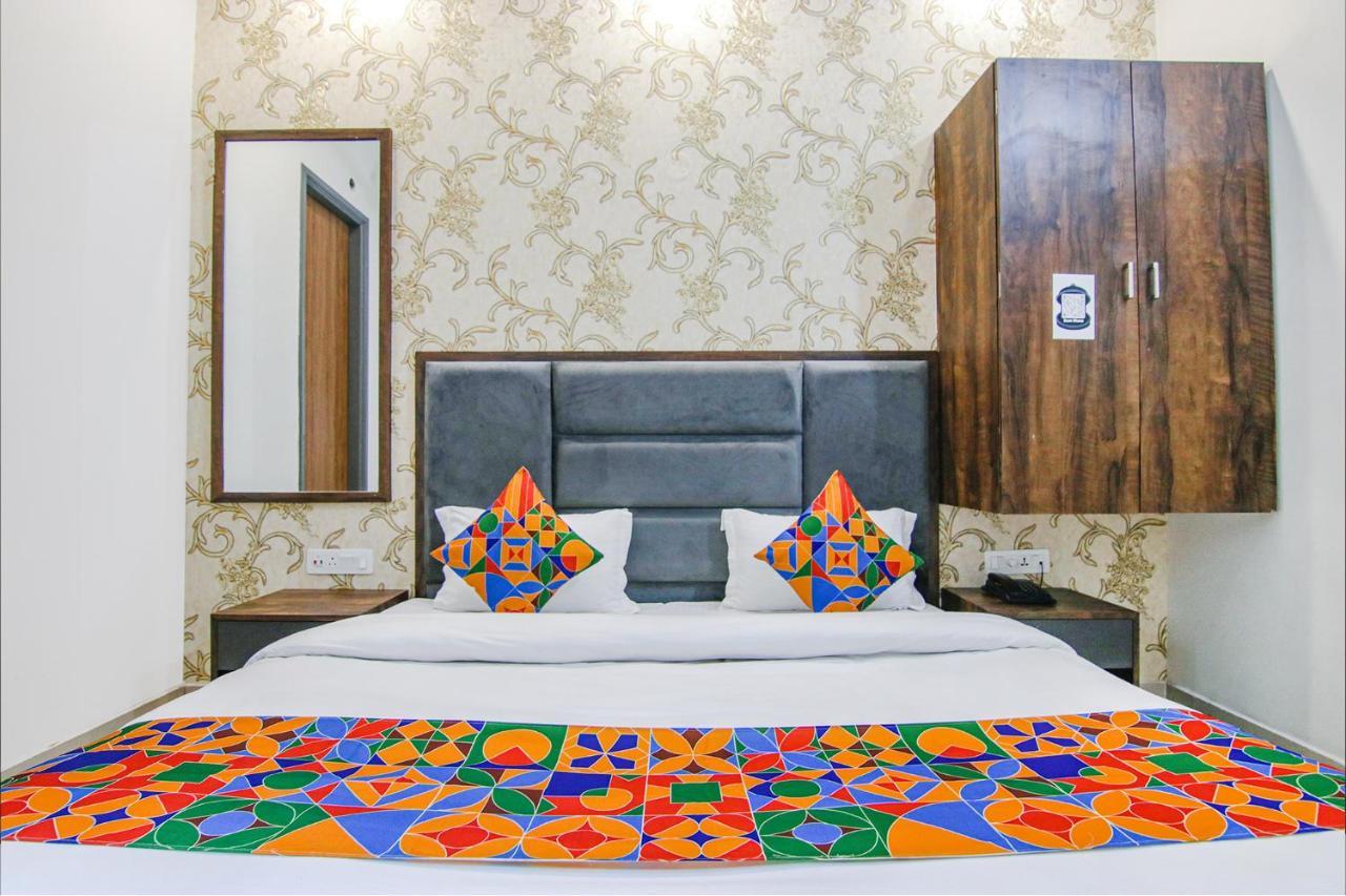 Fabhotel Prime Taj Castle Amritsar Bagian luar foto