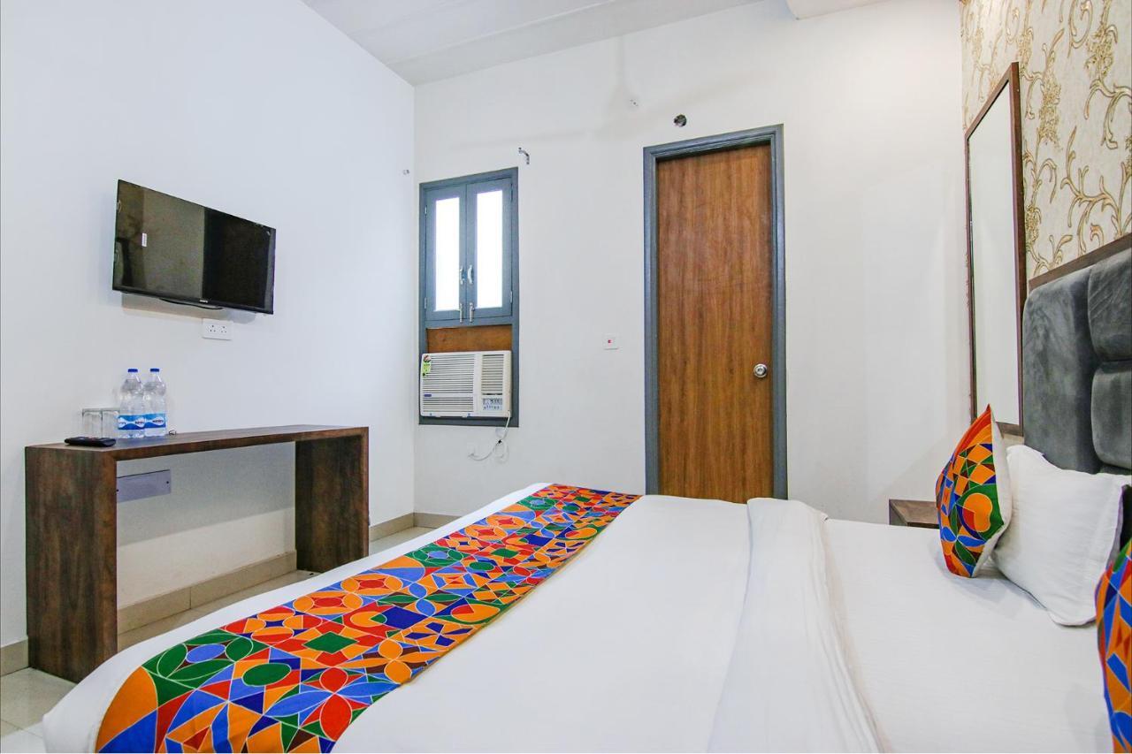 Fabhotel Prime Taj Castle Amritsar Bagian luar foto