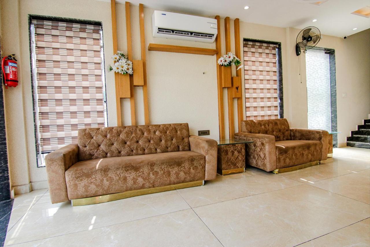 Fabhotel Prime Taj Castle Amritsar Bagian luar foto