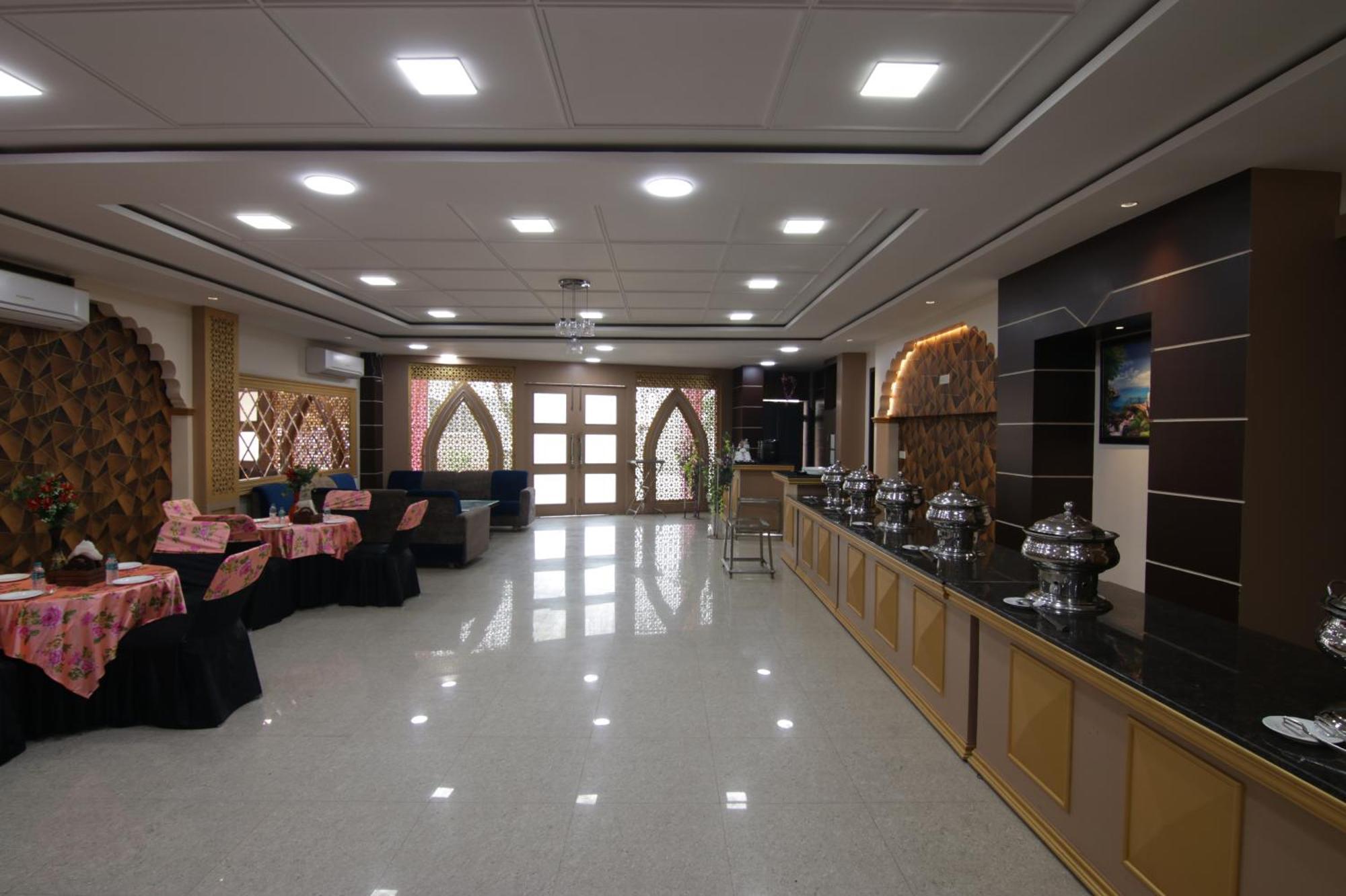 Fabhotel Prime Taj Castle Amritsar Bagian luar foto